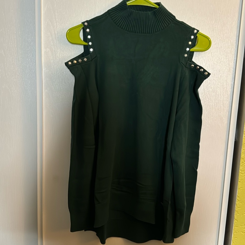 Sweater top with stones